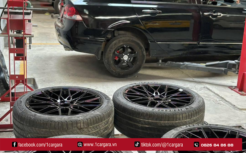 Vá vỏ ô tô tại 1CAR GARA nhanh, bền, an toàn