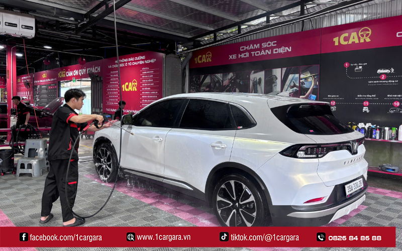 Địa chỉ rửa xe ô tô uy tín giúp xe bền đẹp