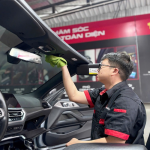 Rửa xe ô tô giúp xe sạch, bền và ấn tượng