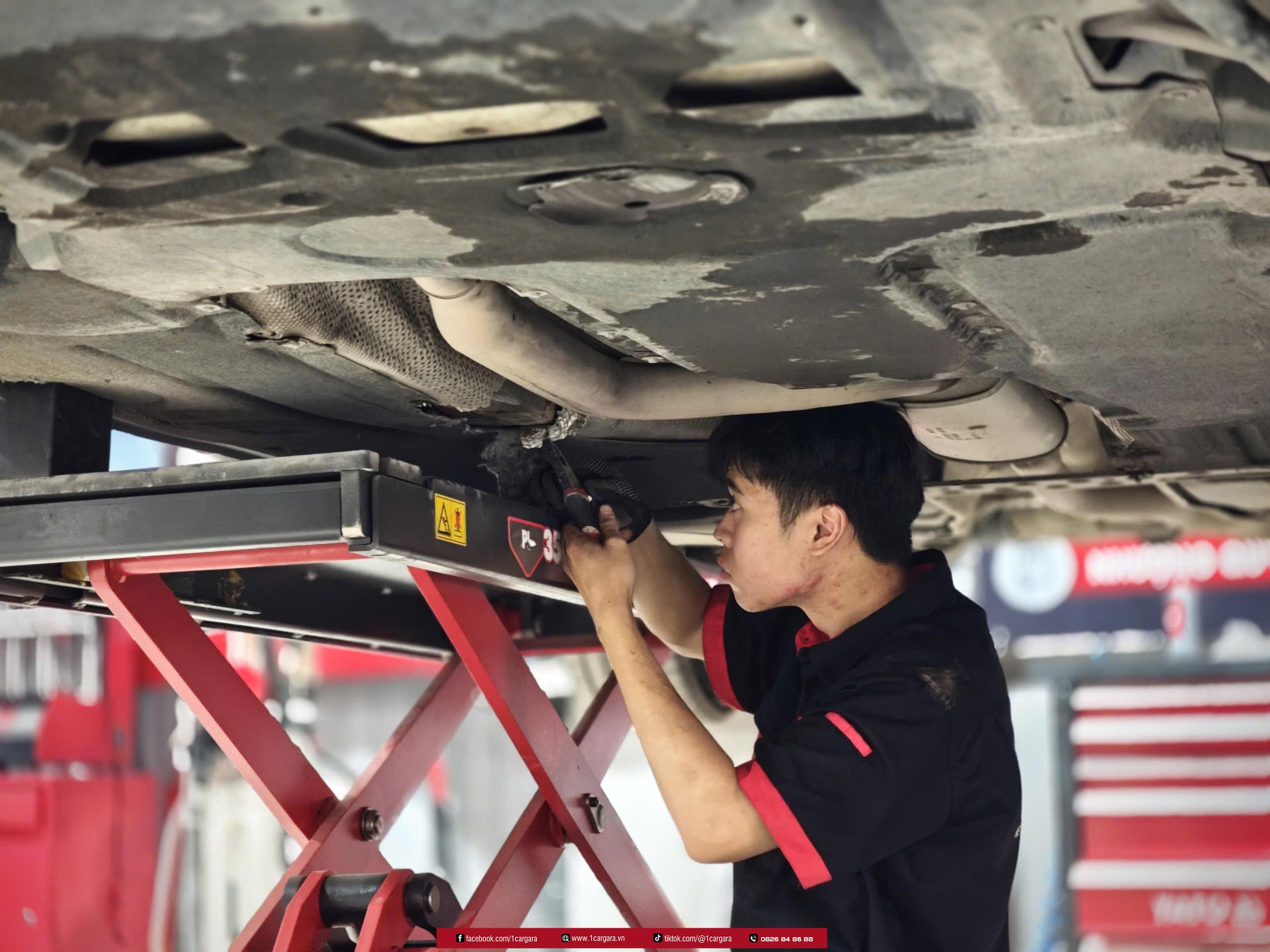Thiết Bị Gara Ô Tô Tại 1CAR Gara: Giải Pháp Tối Ưu Cho Sửa Chữa Và Bảo ...
