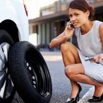 Thủng lốp giữa đường - Gọi 1CAR GARA hỗ trợ ngay