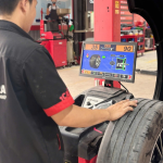 Săm lốp căng quá mức dễ gây mòn và nổ lốp