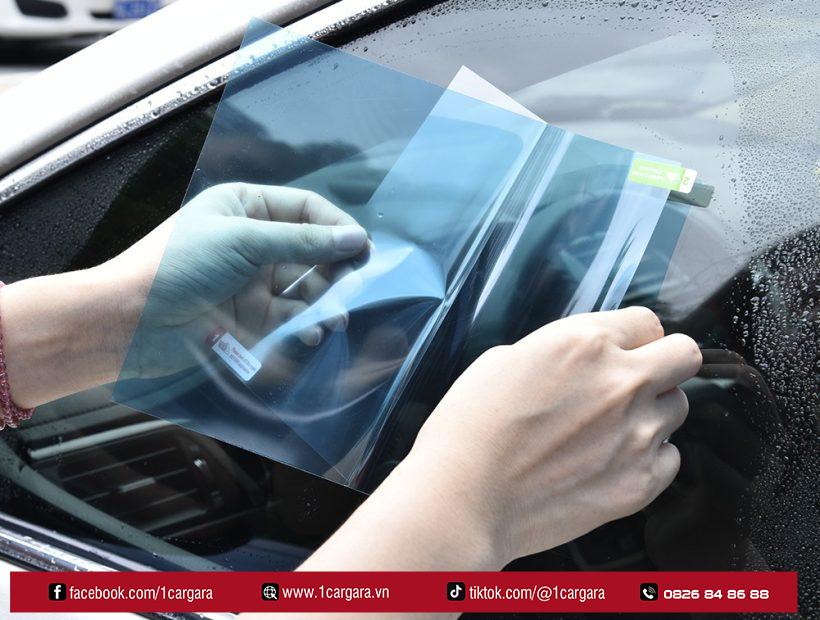 Phim cách nhiệt Hàn Quốc dán ô tô