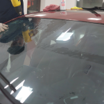 Hướng dẫn dán phim cách nhiệt ô tô chuẩn giúp hiệu quả tối đa