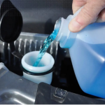 Kiểm tra nước làm mát giúp động cơ luôn vận hành ổn định