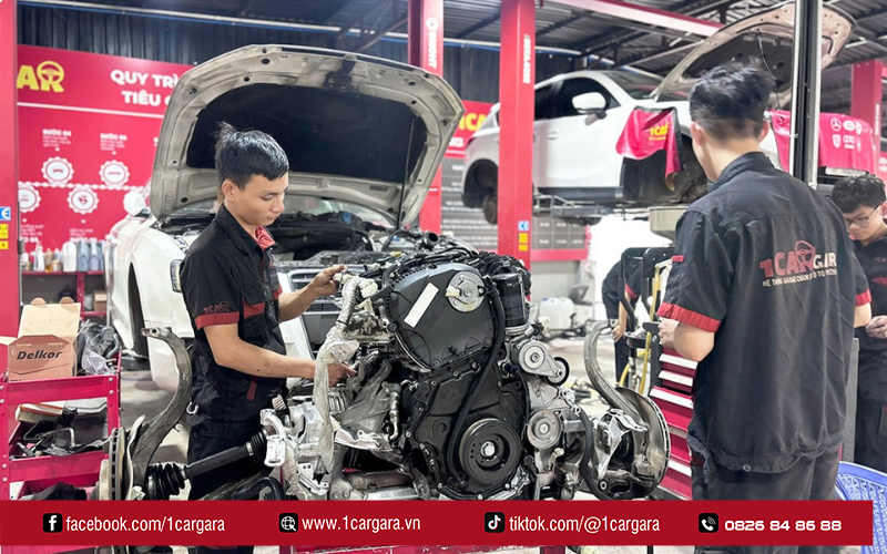 Sửa chữa hệ thống điện ô tô đòi hỏi kỹ thuật viên giàu kinh nghiệm