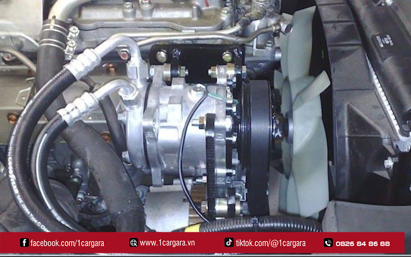 Lốc điều hòa hư hỏng khiến điều hòa xe yếu và kêu lạ