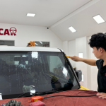 Sửa kính xe ô tô chuyên nghiệp giúp bảo vệ tầm nhìn rõ