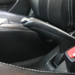 Phanh tay ô tô – hướng dẫn chi tiết công dụng và sử dụng an toàn