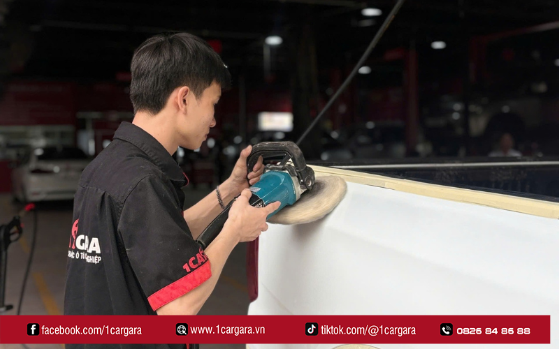 Quy trình đánh bóng sơn xe đúng cách giúp xe luôn mới