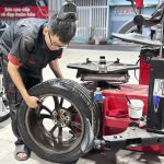 Điểm vá xe ô tô gần nhất cung cấp dịch vụ nhanh chóng, uy tín