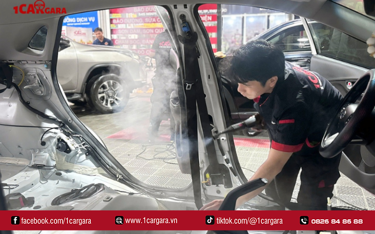 Khử mùi nội thất ô tô hiệu quả - Giữ xe luôn thơm mới - 1CAR GARA Hệ ...