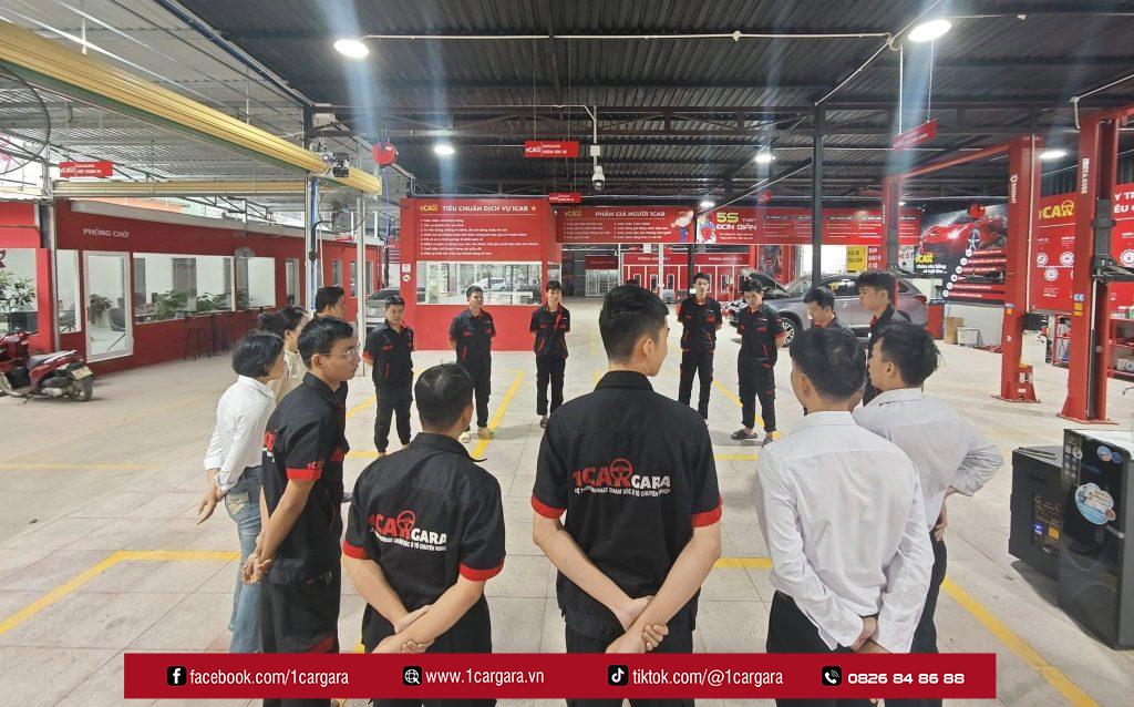 đội ngũ 1car tập thể dục