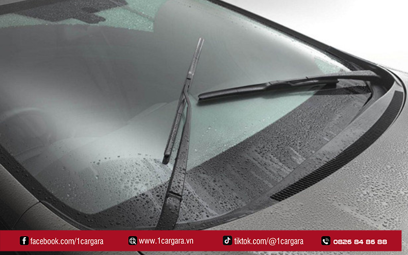 Người dùng thường hỏi khi nào nên thay cần gạt mưa ô tô