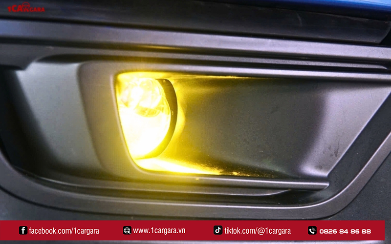 1CAR GARA bảo dưỡng, thay đèn ô tô đúng quy trình, an toàn