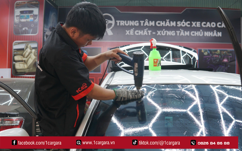 Phủ nano kính chắn gió giúp hạn chế trầy xước