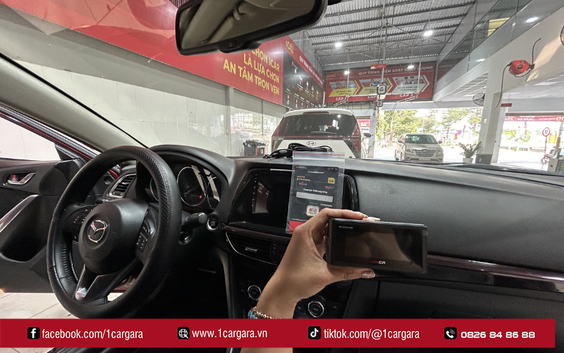 Màn hình Android ô tô giúp giải trí, dẫn đường tiện lợi