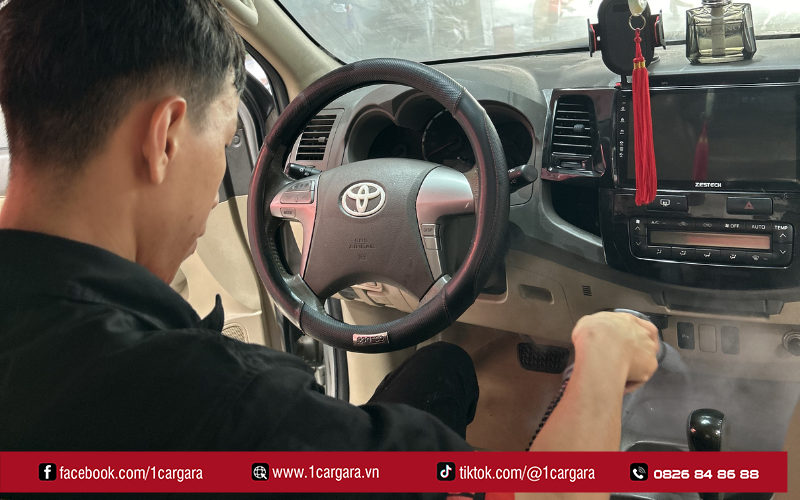 Kết hợp 1CAR GARA giúp khử mùi sâu, sạch lâu dài