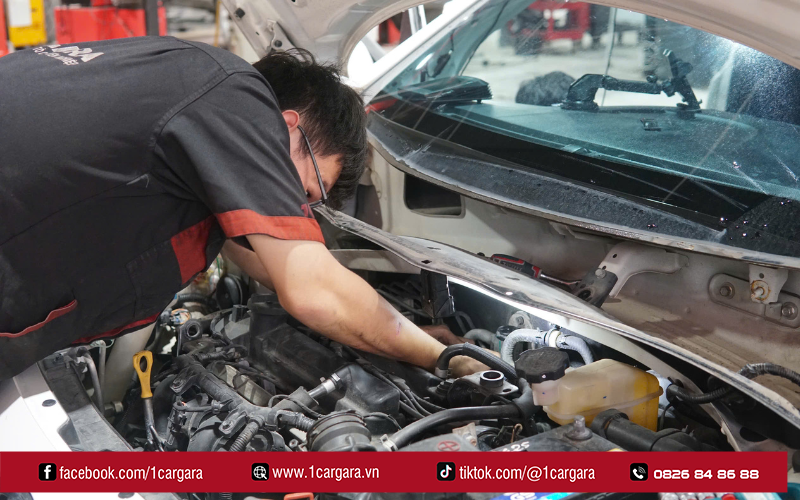 Lốc lạnh không chạy, điều hòa không mát dù bật AC