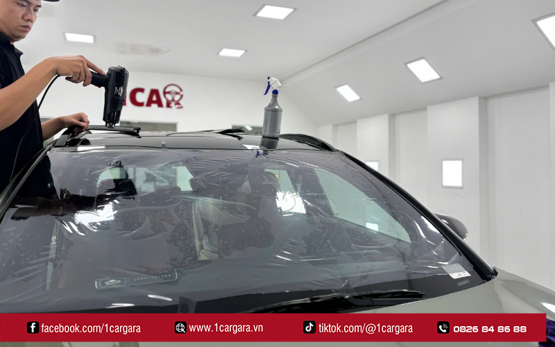 Quy trình 7 bước tại 1CAR GARA thay kính chuẩn xác