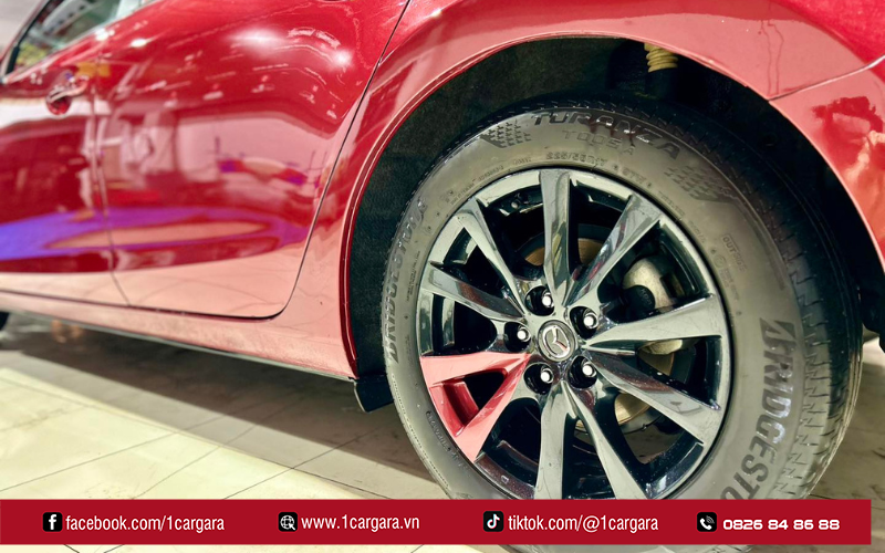 Sơn má phanh giúp tăng thẩm mỹ, bảo vệ cùm phanh bền lâu