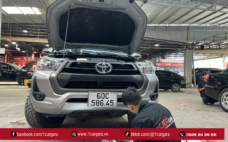 Giá đèn bi gầm ô tô 2026 dao động theo thương hiệu, công suất