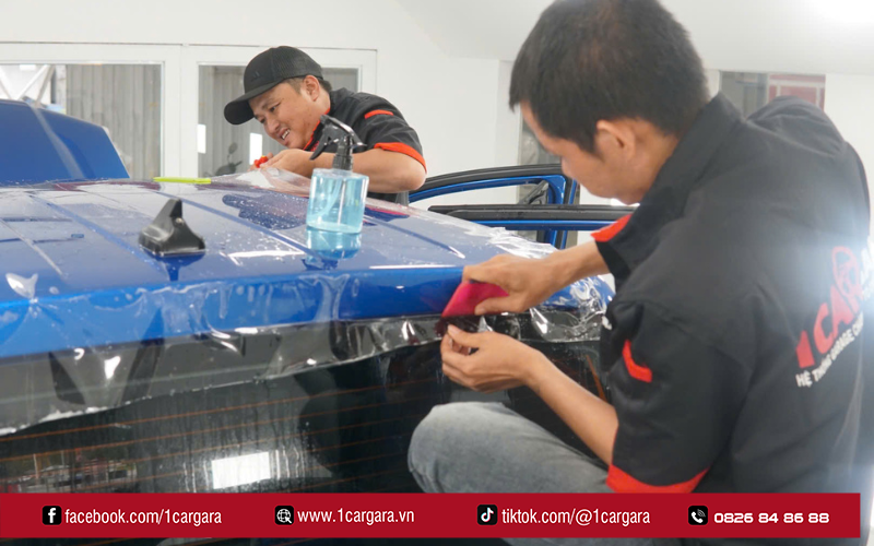 1CAR GARA dán PPF chuẩn kỹ thuật, bảo vệ sơn xe tối ưu