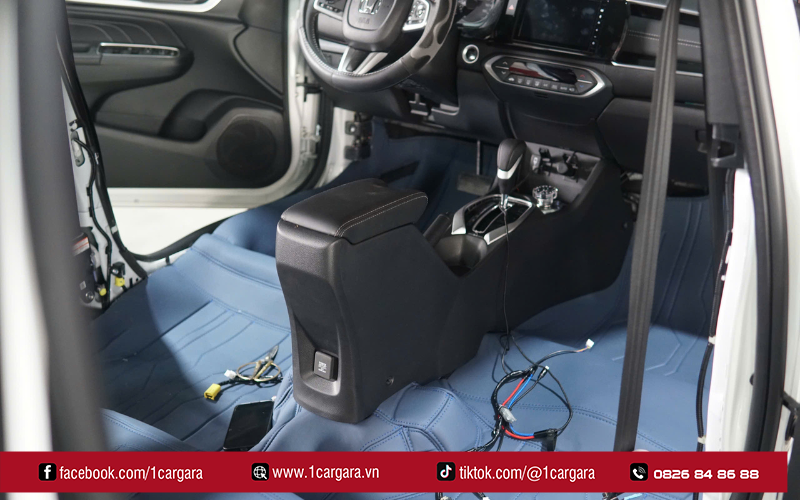 1CAR GARA cung cấp thảm sàn nhựa chất lượng, lắp đặt chuyên nghiệp