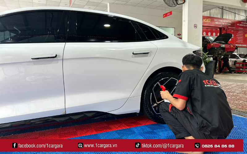 FAQ lắp cảm biến lùi giúp chủ xe sử dụng an toàn, hiệu quả