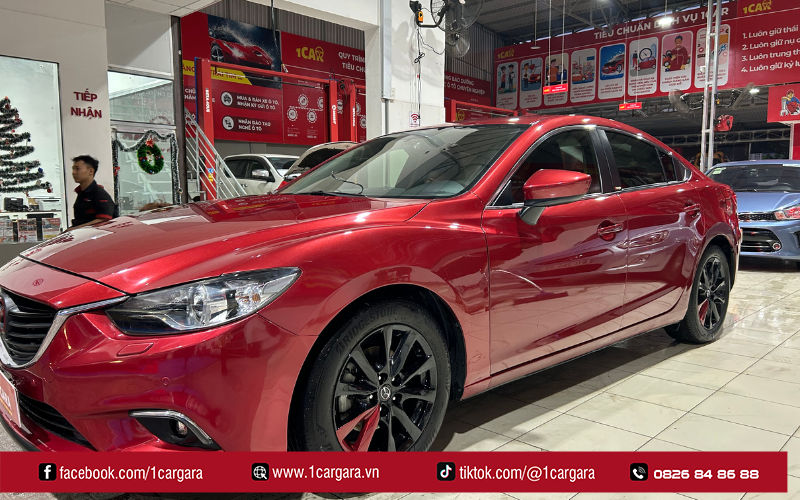 Màn hình Android, camera hành trình và cảm biến giúp lái xe thuận tiện