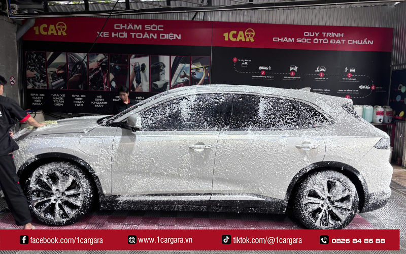 Chọn 1CAR GARA để trải nghiệm dịch vụ rửa xe nhanh chóng, tận tâm