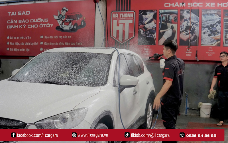 Gara sử dụng quy trình chuyên nghiệp, giúp xe sạch đẹp và bền màu