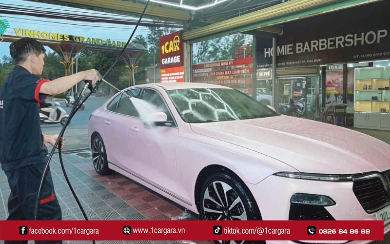 Liên hệ 1CAR GARA để xác nhận giờ mở cửa trước khi đến