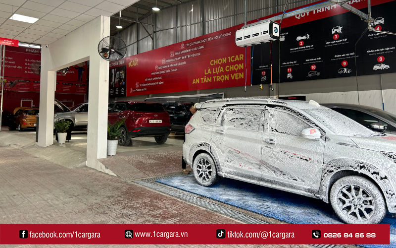 Liên hệ gara để nhận báo giá rửa xe phù hợp ngân sách